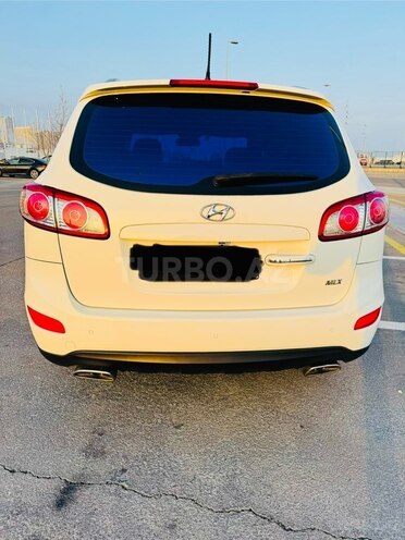 Hyundai Santa Fe-2