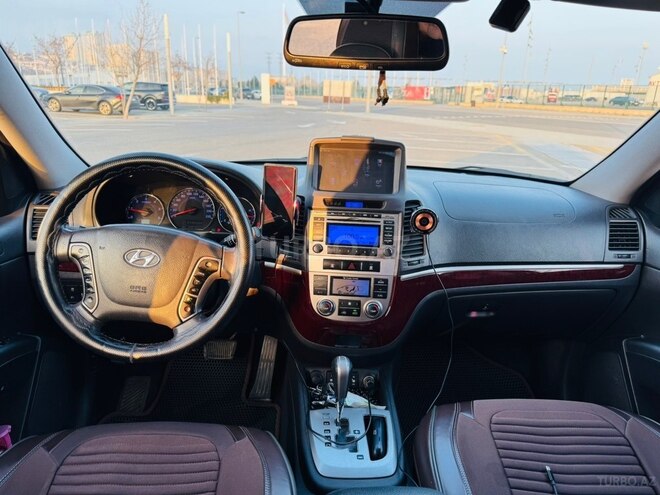Hyundai Santa Fe-3
