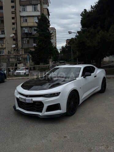 Chevrolet Camaro-4