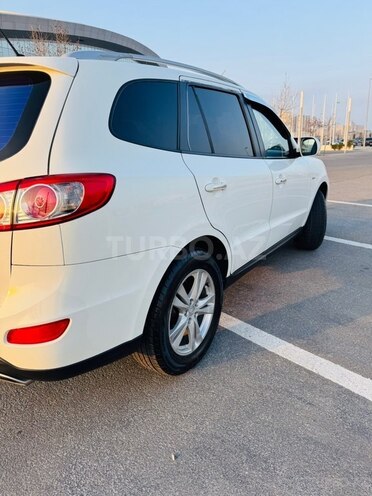 Hyundai Santa Fe-20
