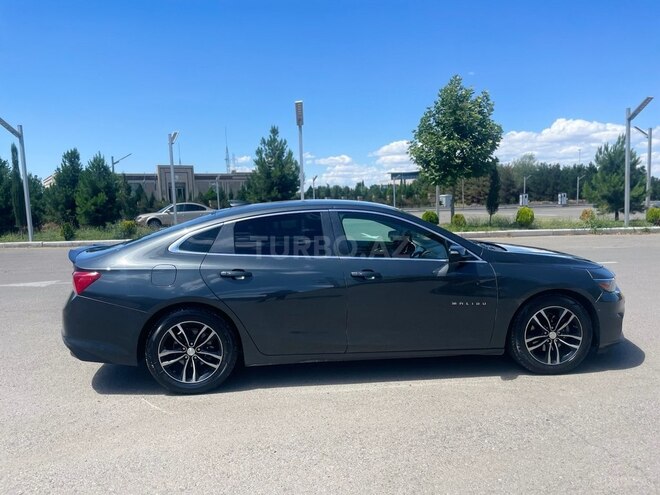 Chevrolet Malibu-7