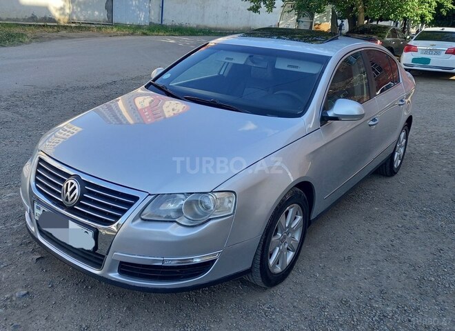 Volkswagen Passat-5