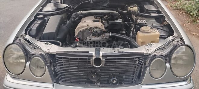 Mercedes E 230-14