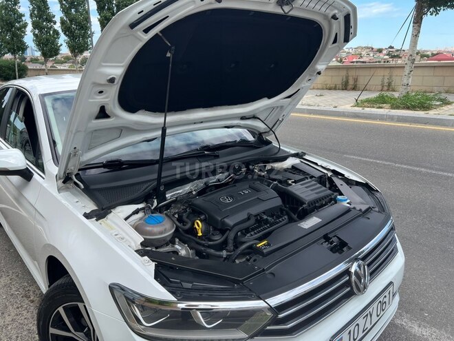 Volkswagen Passat-9