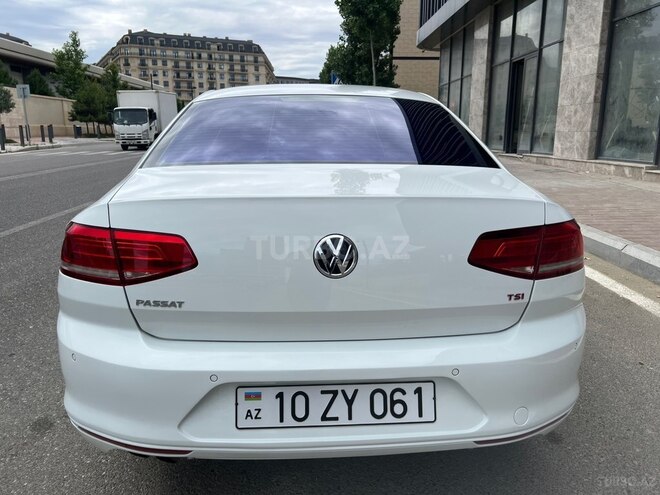 Volkswagen Passat-2