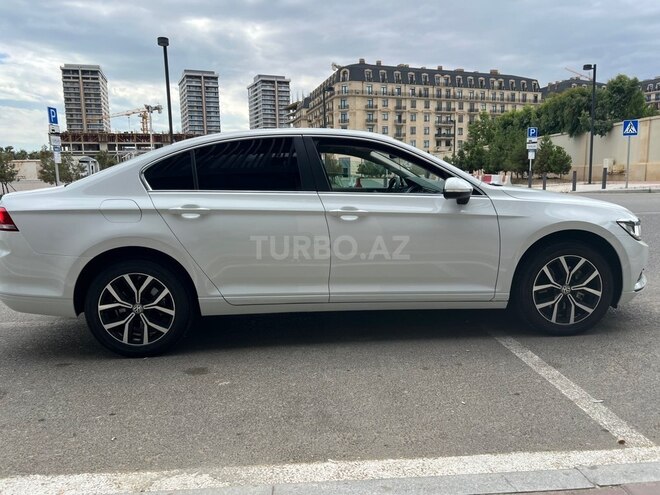 Volkswagen Passat-6