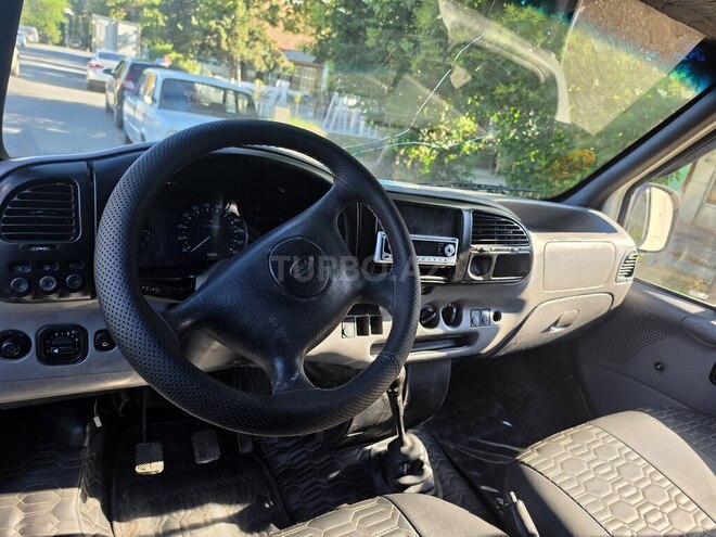 Ford Transit-7