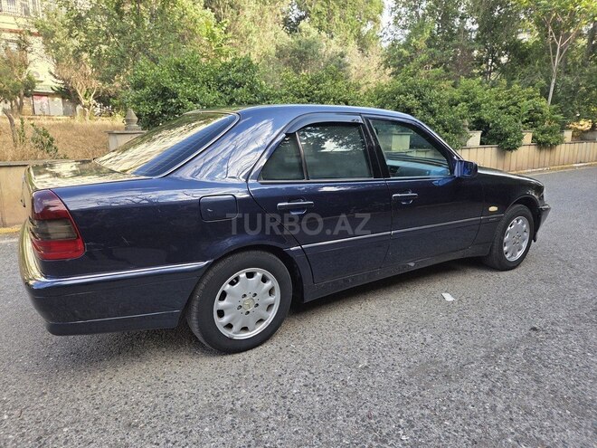 Mercedes C 180-6