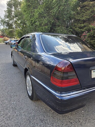 Mercedes C 180-5