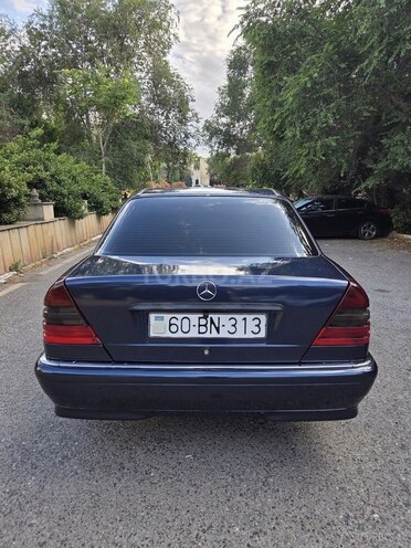 Mercedes C 180-8