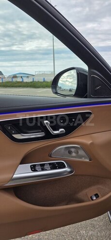 Mercedes E 300-4