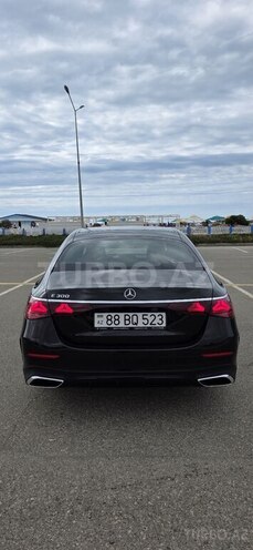 Mercedes E 300-3