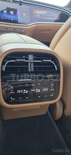 Mercedes E 300-8