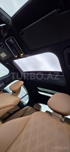 Mercedes E 300-15