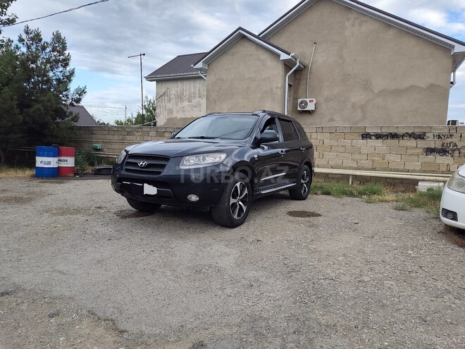 Hyundai Santa Fe-1