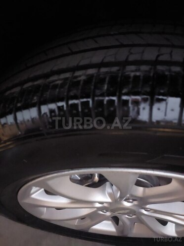 Chevrolet Equinox-12