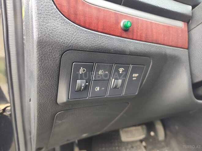 Hyundai Santa Fe-11