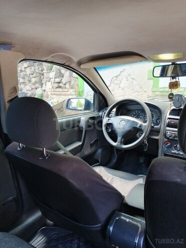 Opel Astra-4