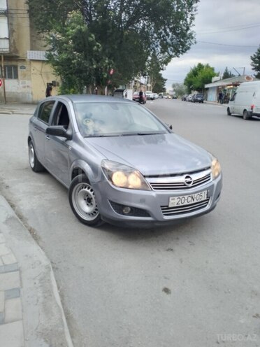 Opel Astra-3