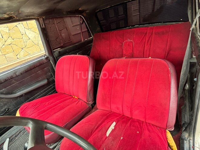 LADA (VAZ) 2106-5