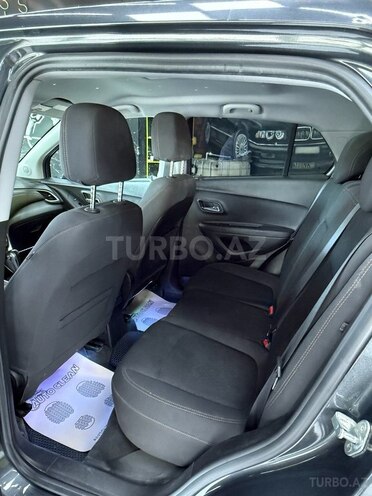 Chevrolet Trax-11
