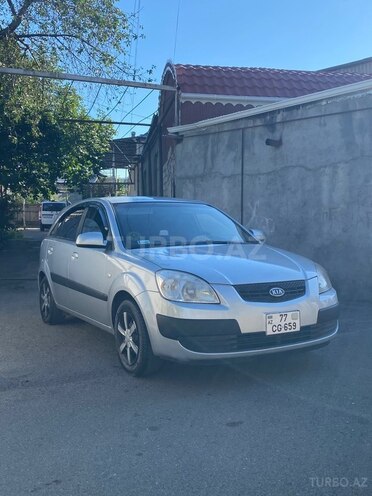 Kia Rio-4