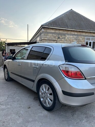 Opel Astra-3