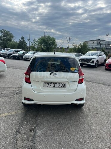 Nissan Note-10