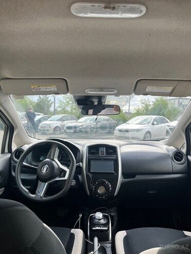 Nissan Note-6