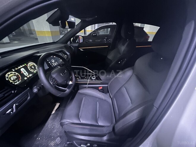 Geely Tugella S-4