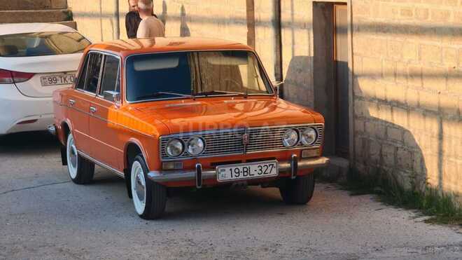 LADA (VAZ) 2103-1