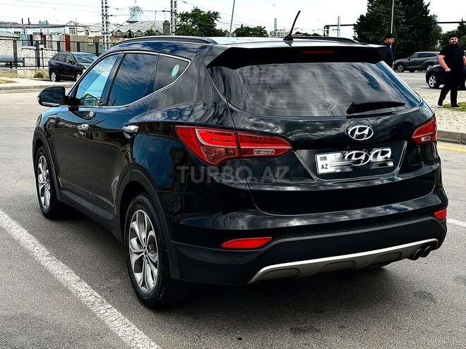 Hyundai Santa Fe-4