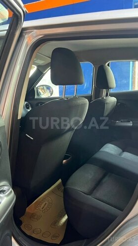 Nissan Juke-19