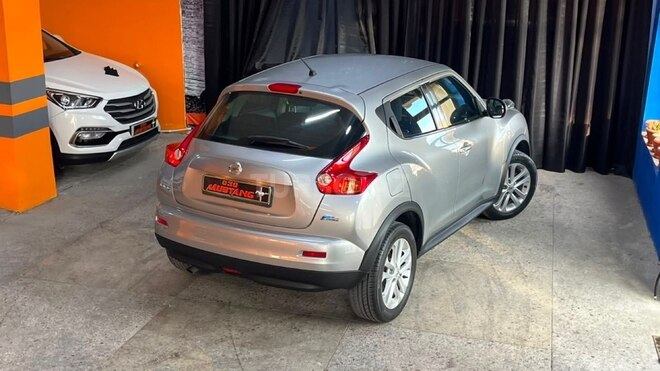 Nissan Juke-13