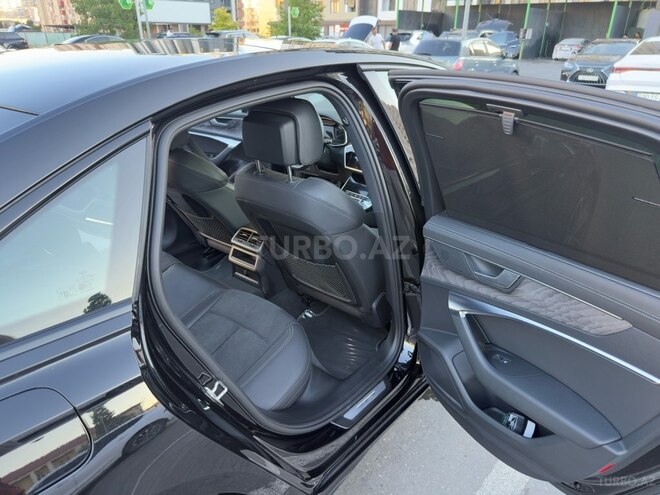 Audi A6-15