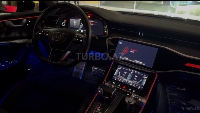 Audi A6-21