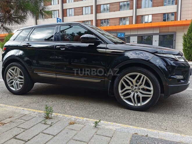 Land Rover RR Evoque-8