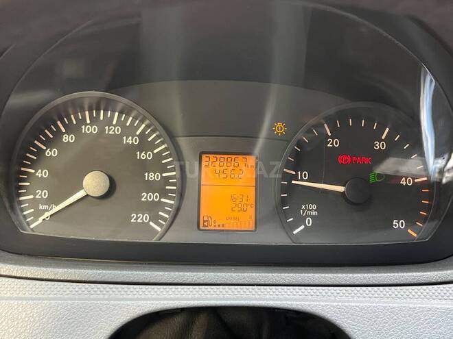 Mercedes Vito 115 CDI-3