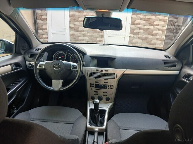 Opel Astra-16