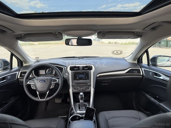 Ford Fusion (North America)-18