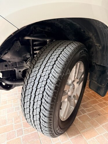 Toyota Land Cruiser Prado-17