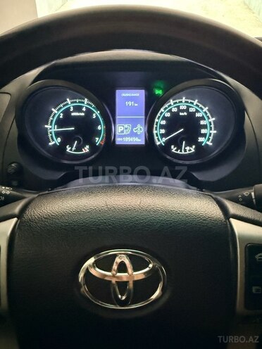 Toyota Land Cruiser Prado-14