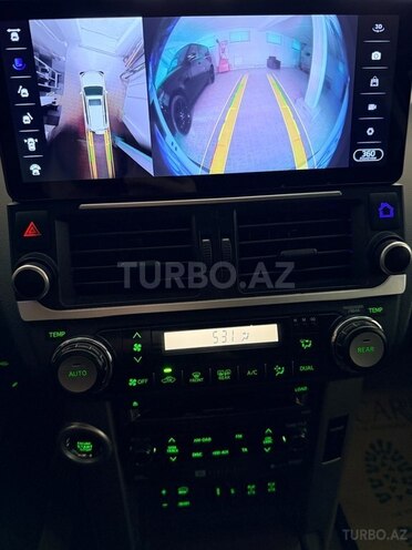 Toyota Land Cruiser Prado-18