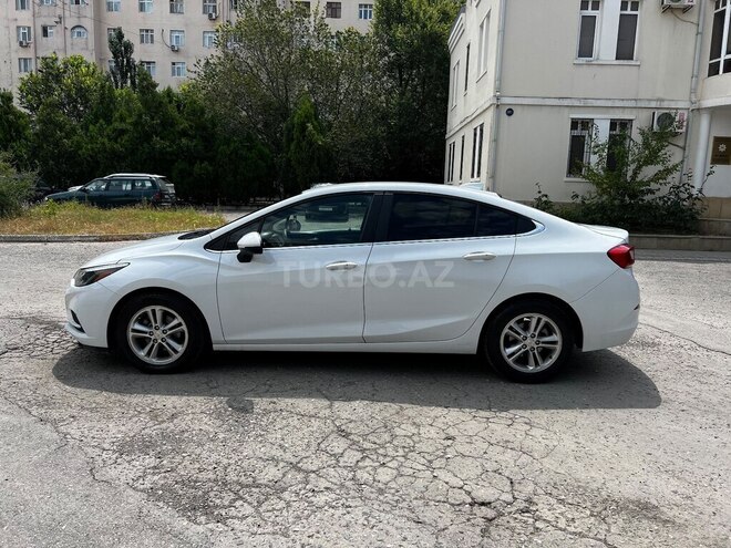Chevrolet Cruze-3