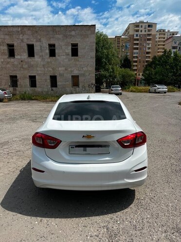 Chevrolet Cruze-6