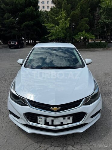 Chevrolet Cruze-13