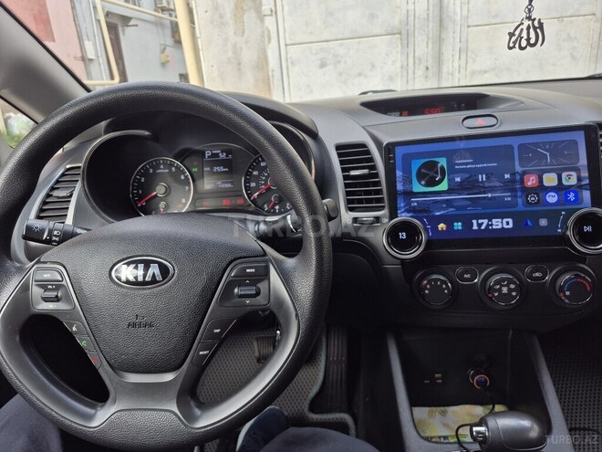 Kia Forte-17