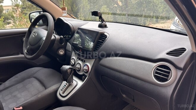Hyundai i10-3