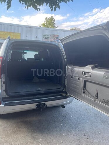 Toyota Land Cruiser-5