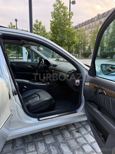 Mercedes E 350-16